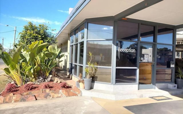 Country Motor Inn Singleton