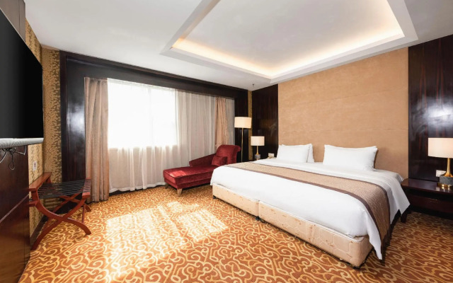 Junyi Dynasty Hotel