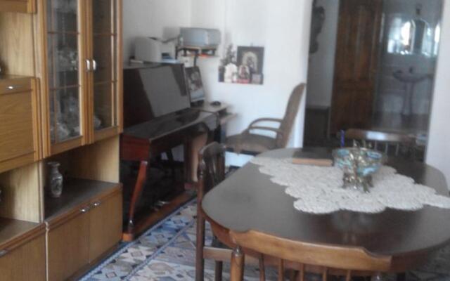 Apartment on Leselidze Street 3a