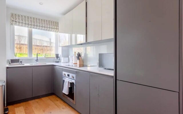 Spacious & Family Friendly 3BD House - Stratford