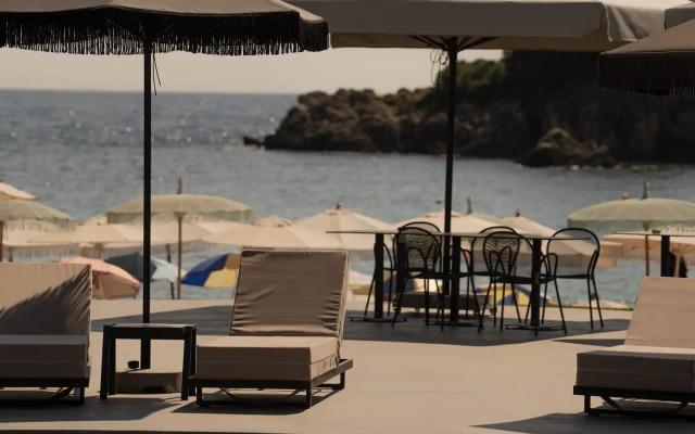 Arete Lifestyle Hotel