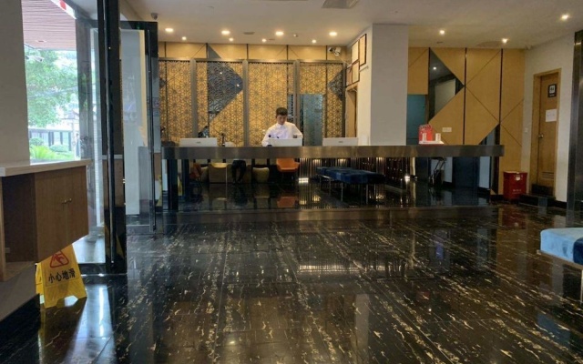 Life Hotel (Ouzhuang Metro Station) – Lobby – Guangzhou