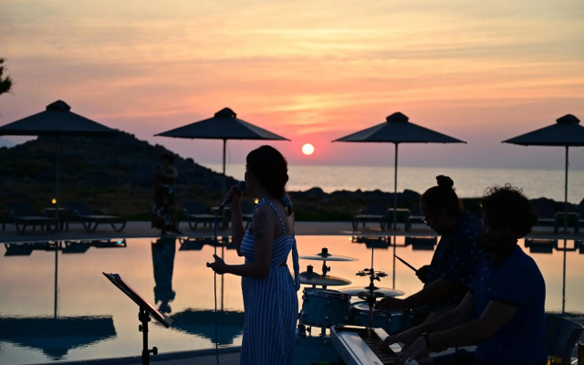 Kavos Hotel