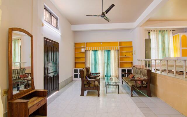 OYO 13542 Urban House