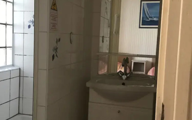 Auberge Riva Bella - Hostel