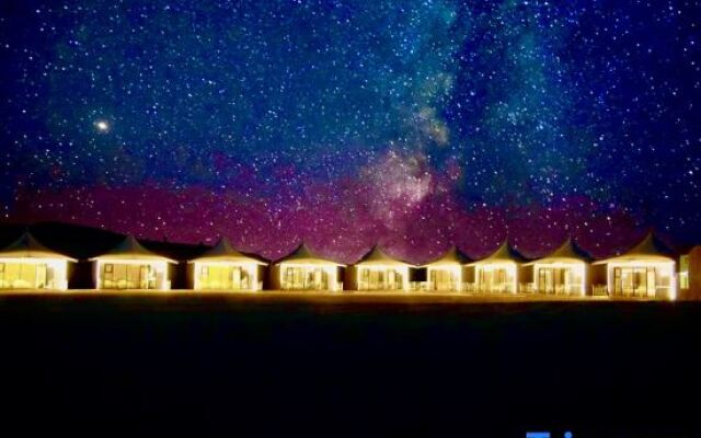 Shapotou No.66 Desert Camping Base