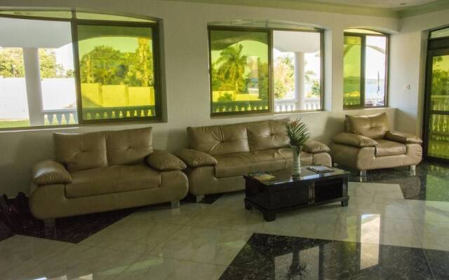 Victoria Royal Beach Hotel