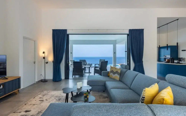 Villa Holiday Dream Sun Sea Serenity