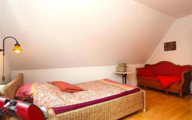 Id 5975 - Private Rooms