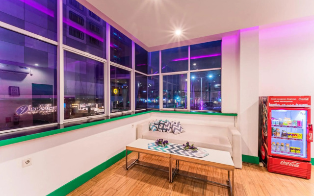 J Icon Hip Hotel