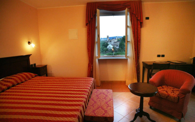 Hotel Barolo