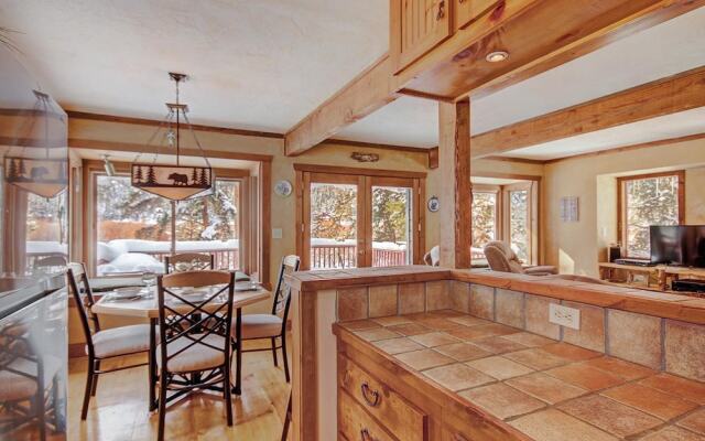 Whispering Pines - 4 Br Home
