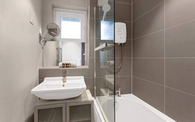 City Relay Belgravia Apartment 13