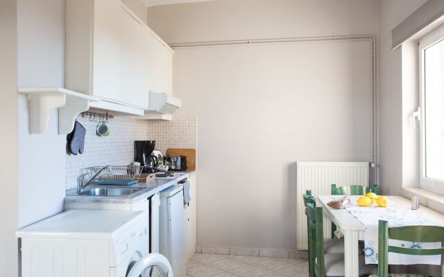 Yasmine Apartments