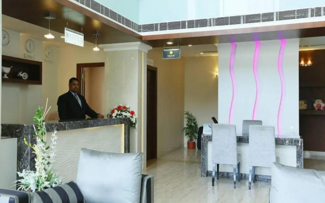 Hotel Moonlit Regency