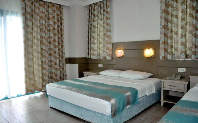 Monte Beach Resort