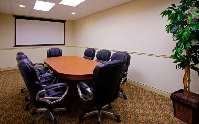 Holiday Inn Express Hotel & Suites Gananoque by IHG