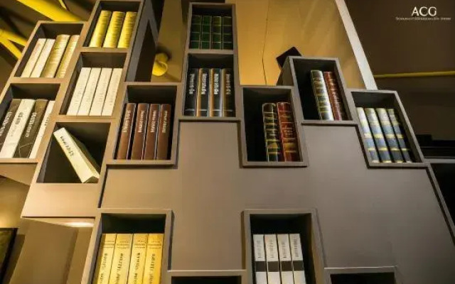 Artzone Hostel