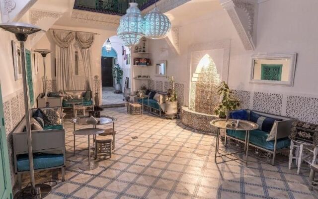 Riad 1001 couleurs