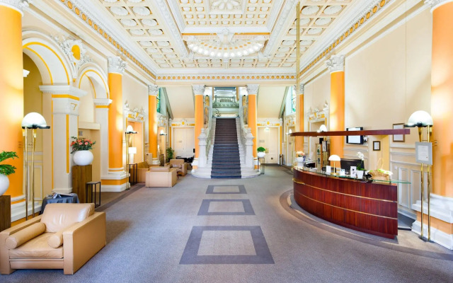 Grand Hôtel Du Tonneau D'Or