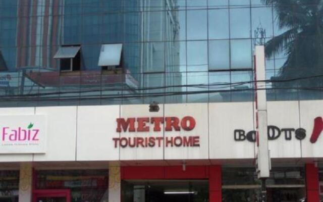 Metro Tourist Home