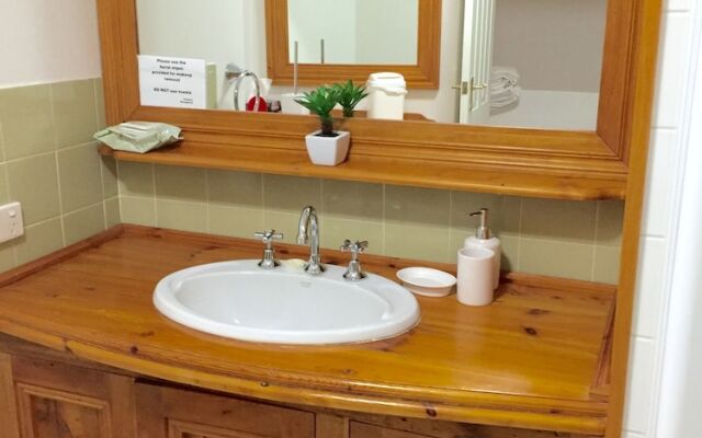 Luxury 2B Townhouse in North Adelaide