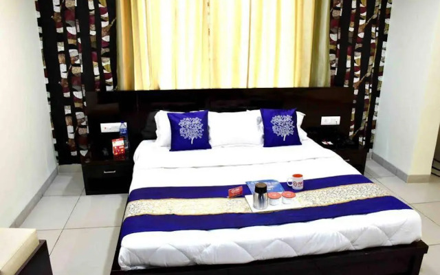 OYO 3222 Hotel SP 13