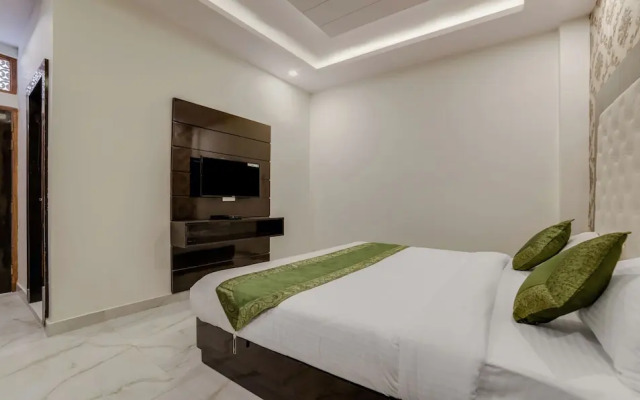 Treebo G K Residency Near Dehradun Railway Station