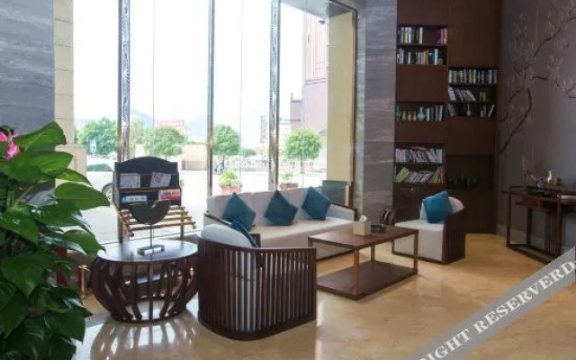 Qian'an International Hotel