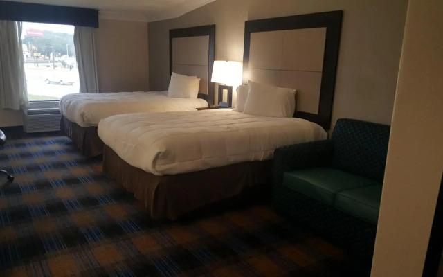 Regency inn and Suites
