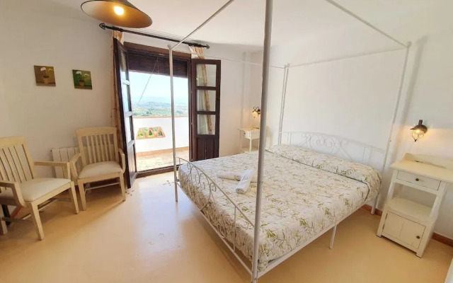 La Luna Del Sur Bed & Breakfast