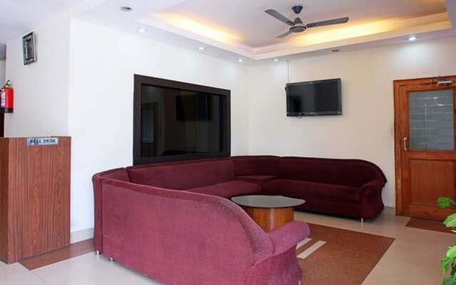 Hotel AJ International