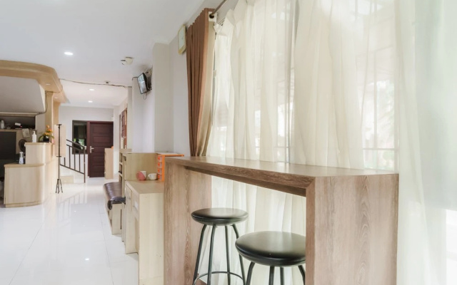 Urbanview Syariah Sweet Home Cikarang – Guest Rooms – Cibatu