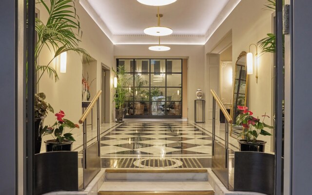 Rephael House Boutique Hotel