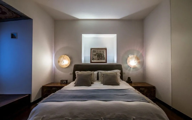 NO3 Town House Pantheon