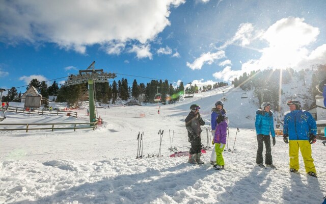 Cavalese few min From ski A22