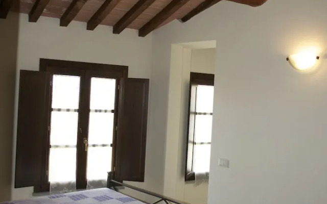 Giuly Rosselmini Residence