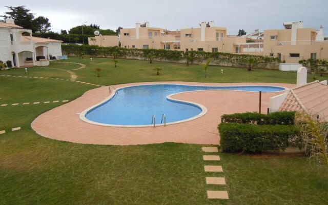 Baia Village Gale