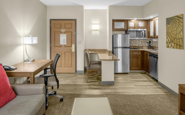 Staybridge Suites Chattanooga at Hamilton Place by IHG