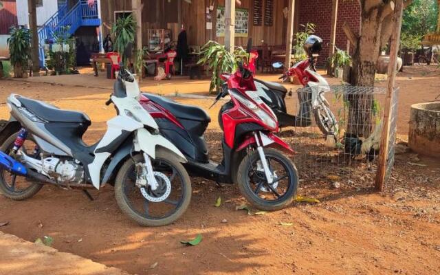 Tree Trails Travel Lodge