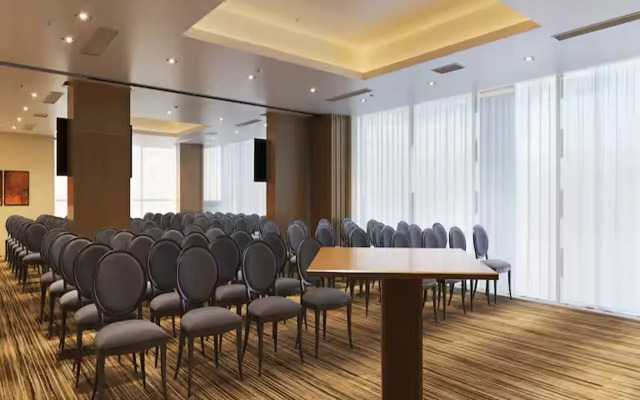 Doubletree By Hilton Addis Ababa Airport