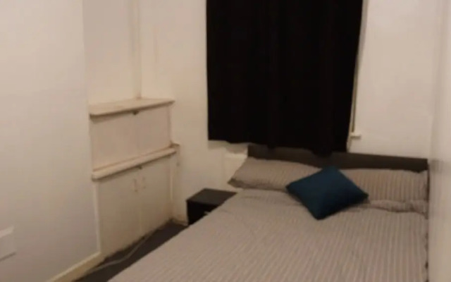 Sleeps8-familyfriendly-freeparking-10mtoetihad