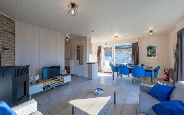 Bungalow Westende Blue 6 Persons