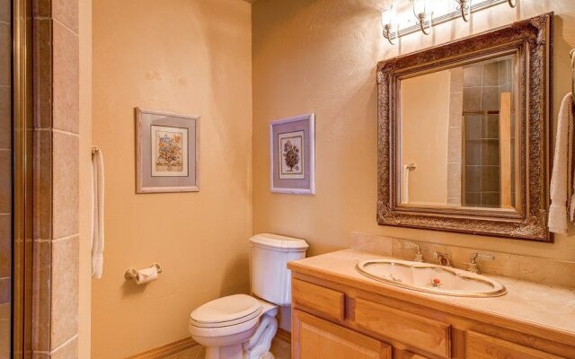 Highlands Ridge Retreat By Pinnacle Lodging