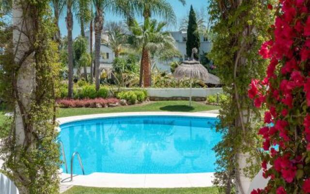 Apartamento Marbella Real 3D