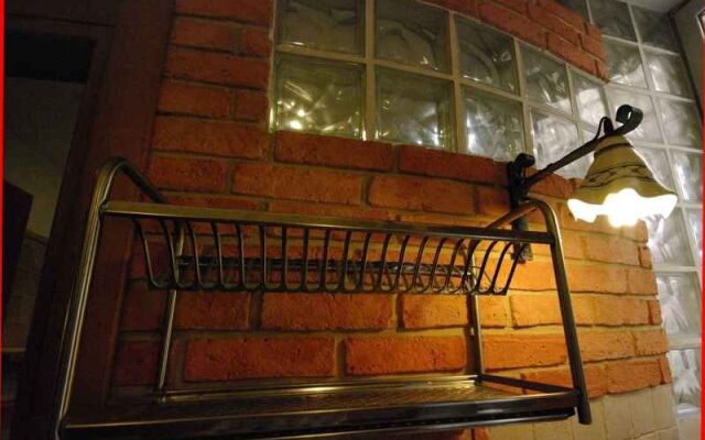 Aabacus Roman Pyramid House