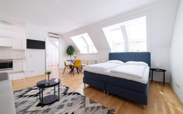 Beautiful apartment in Vienna's heart 18