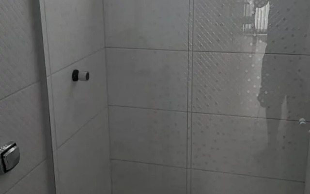 Excelente apto em Caiobá a 3 quadras da praia!