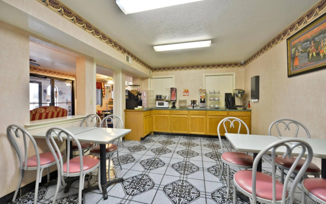 Budget Inn