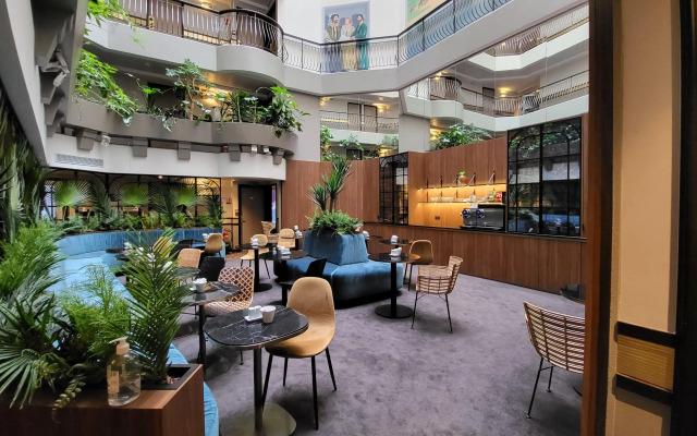Hotel Paris Neuilly